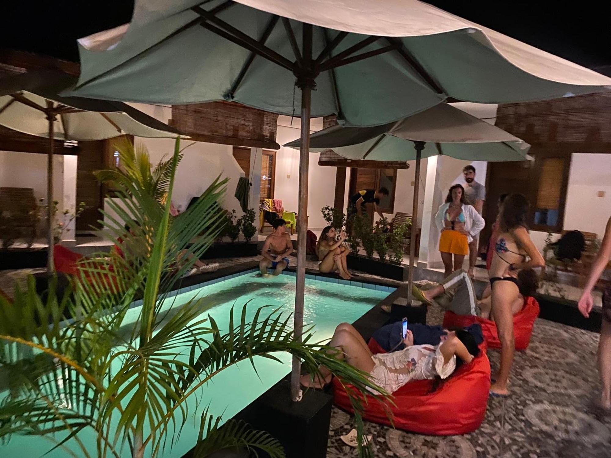 吉利特拉旺安 Cape Rose2酒店 外观 照片